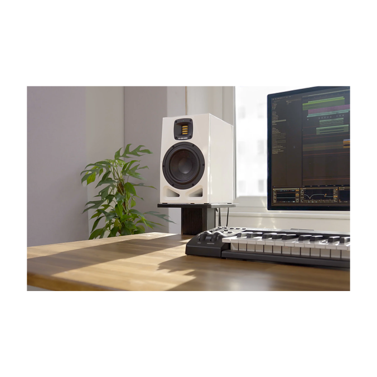 Adam Audio A7V White