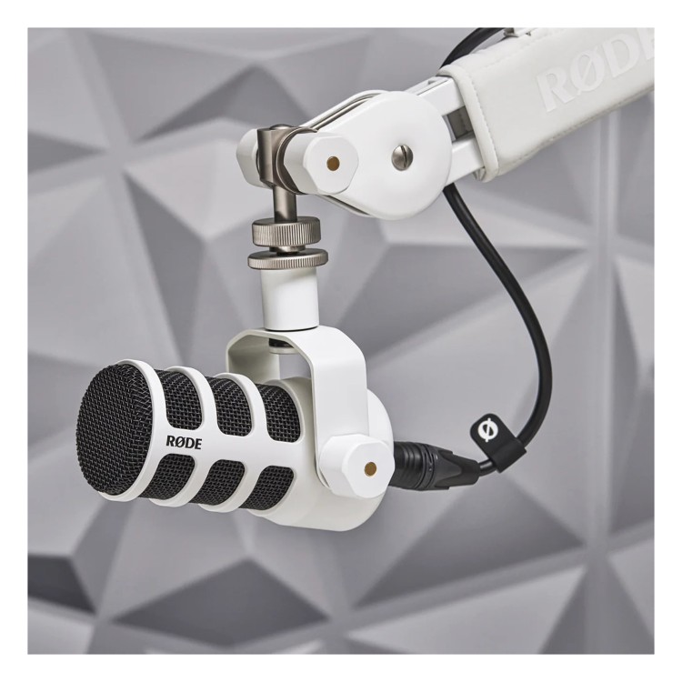 RODE Podcaster Bundle White