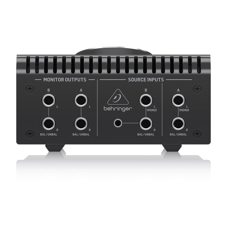 Behringer Studio M