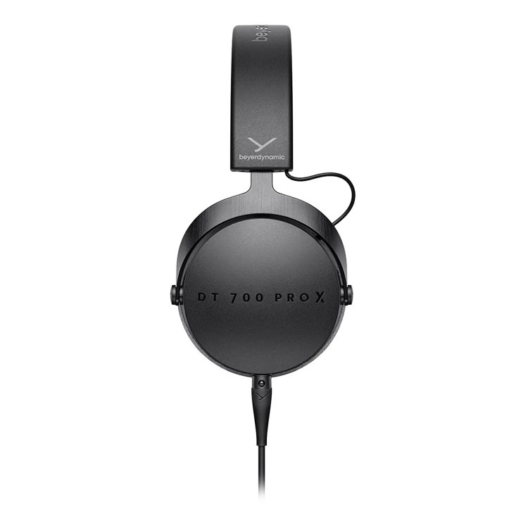 beyerdynamic dt 700 pro x