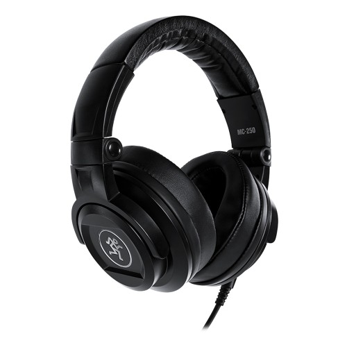 Mackie MC-250