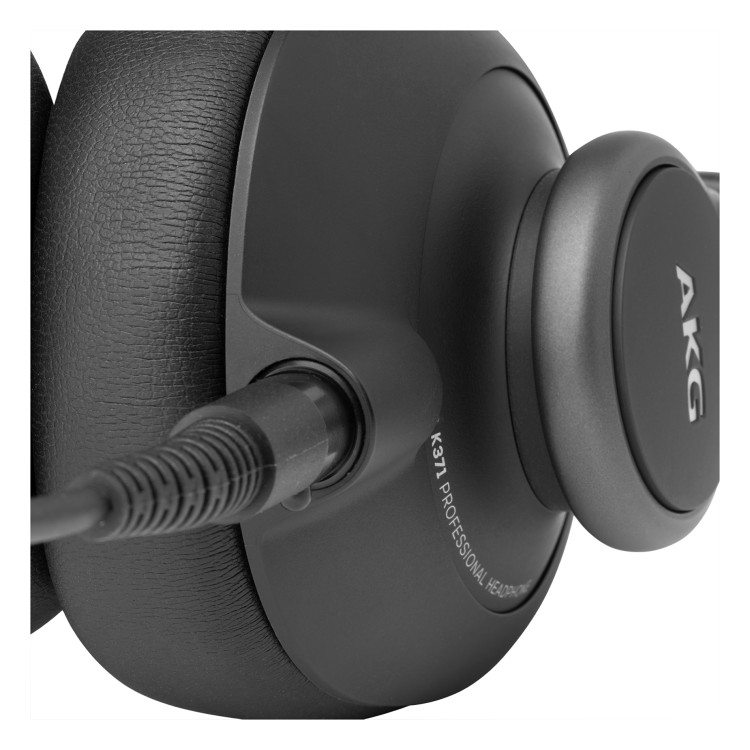 AKG K371
