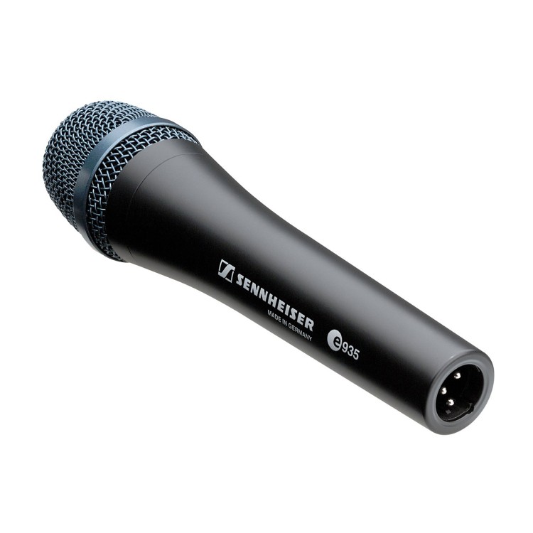 Sennheiser e935