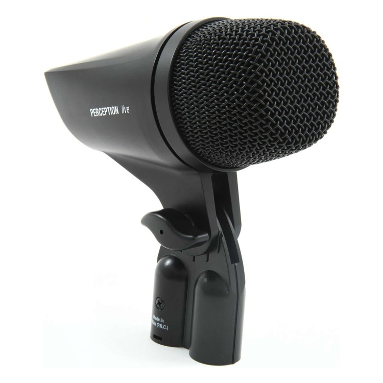 AKG P2