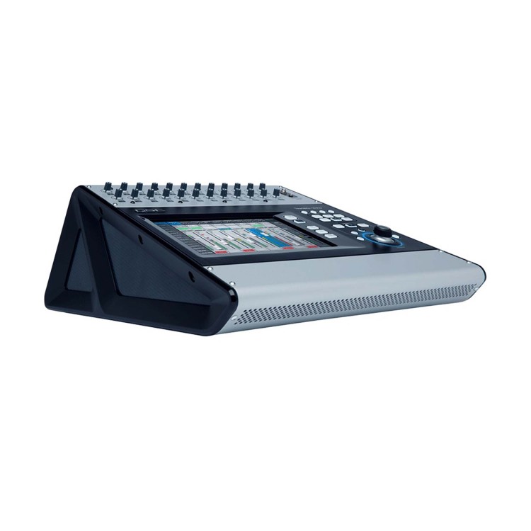 qsc touchmix-30 pro