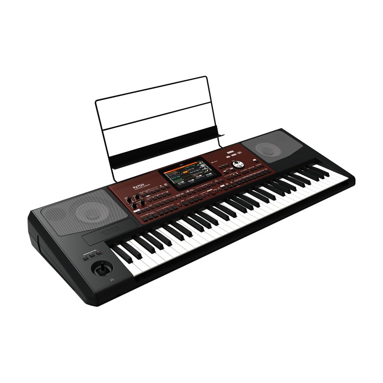 Korg Pa700