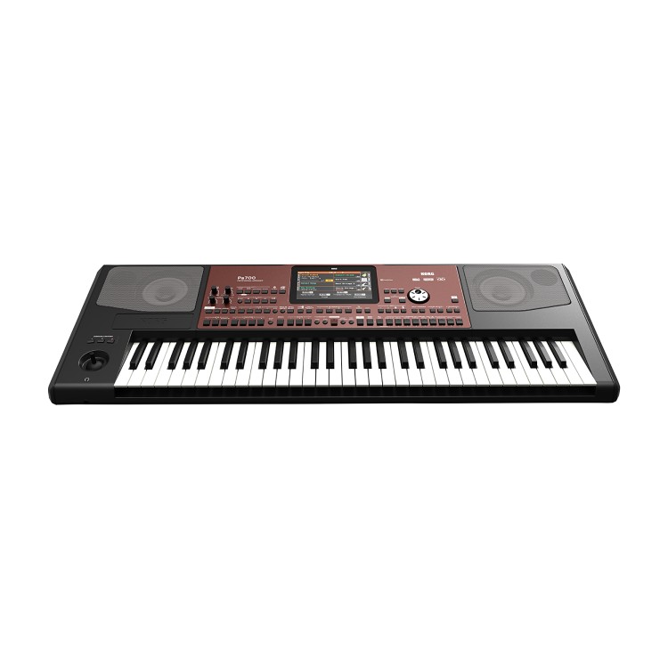 Korg Pa700