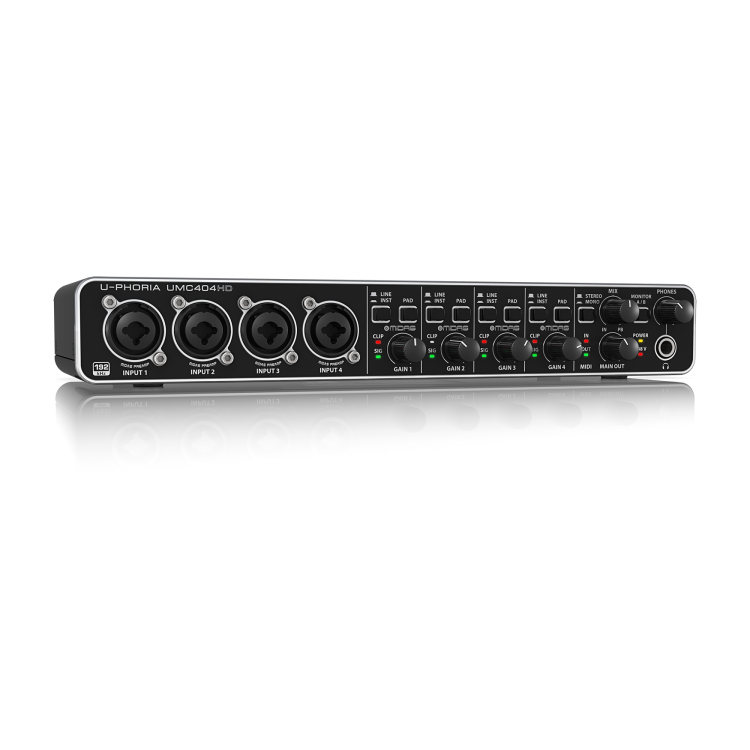 Behringer U-PHORIA UMC404HD