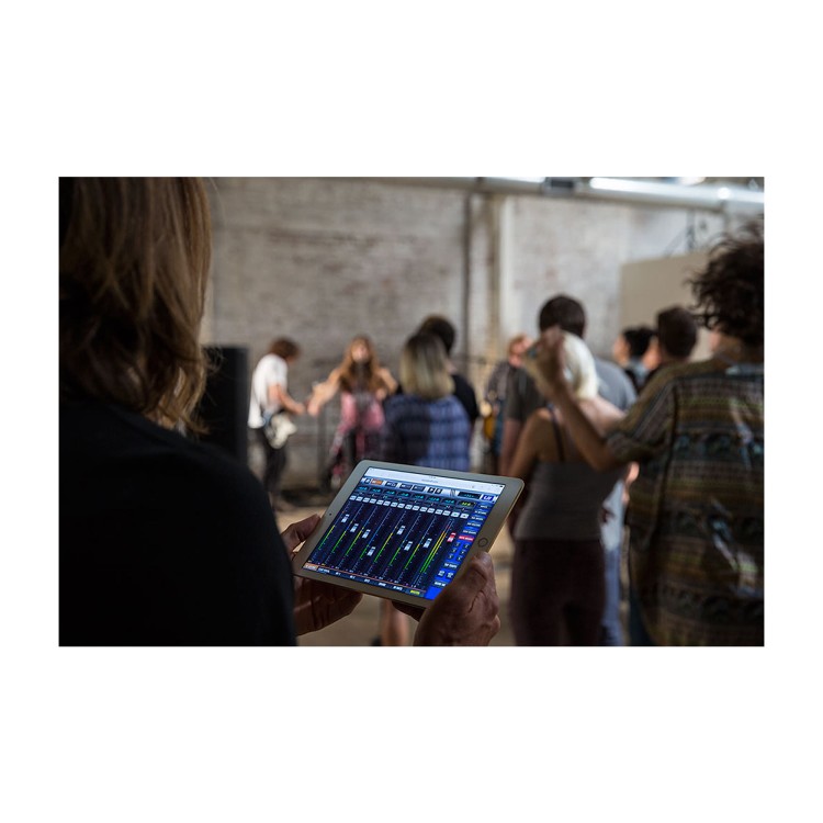 Soundcraft Ui24R