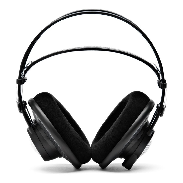 AKG K702