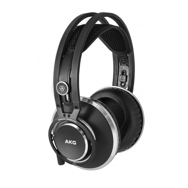 AKG K872