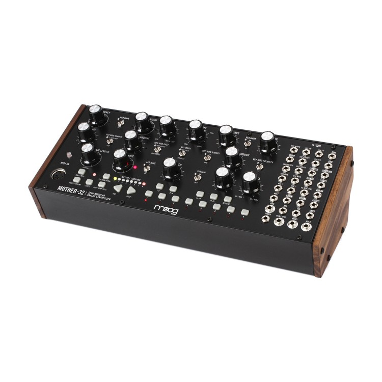 Moog Mother-32